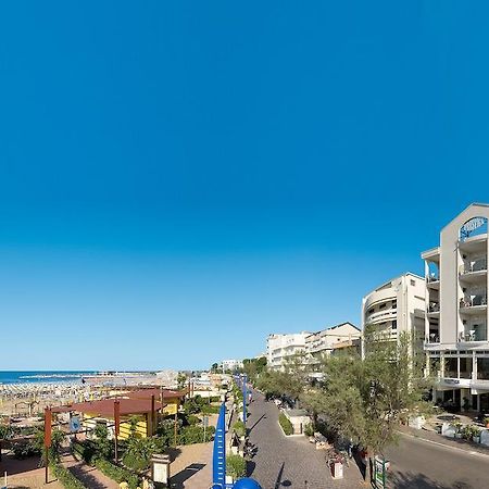 Hotel Prestige Каттолика Экстерьер фото