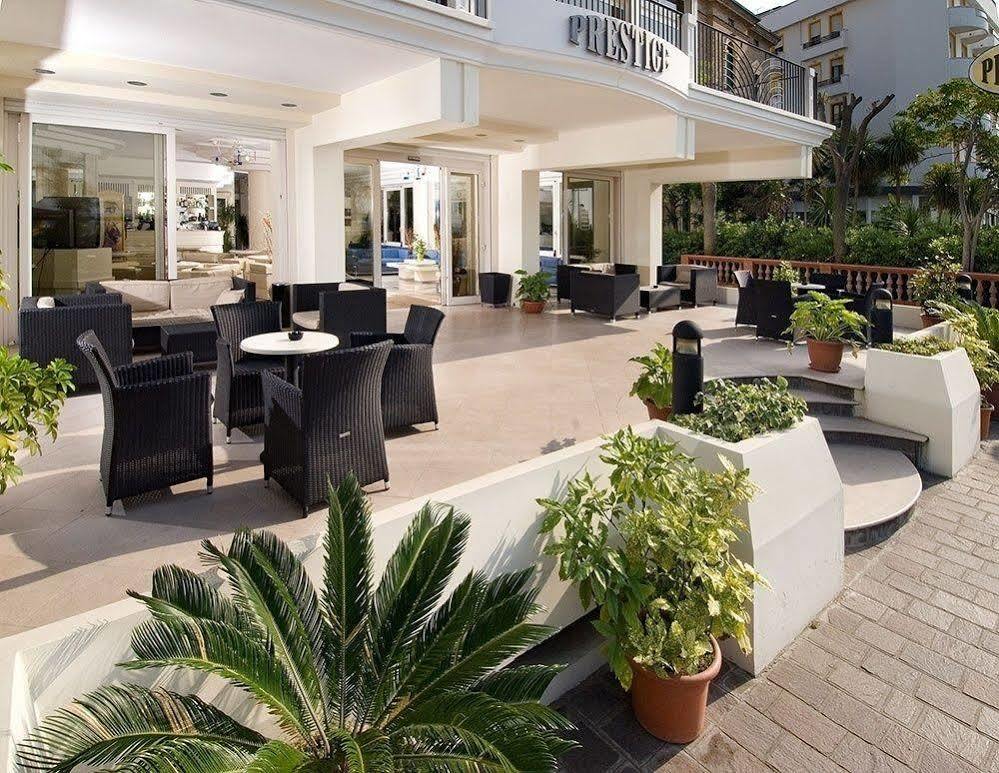 Hotel Prestige Каттолика Экстерьер фото