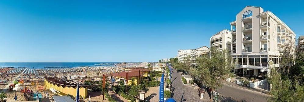 Hotel Prestige Каттолика Экстерьер фото
